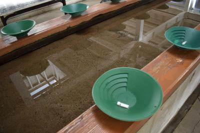 初めてでも簡単に砂金が採れますよ！