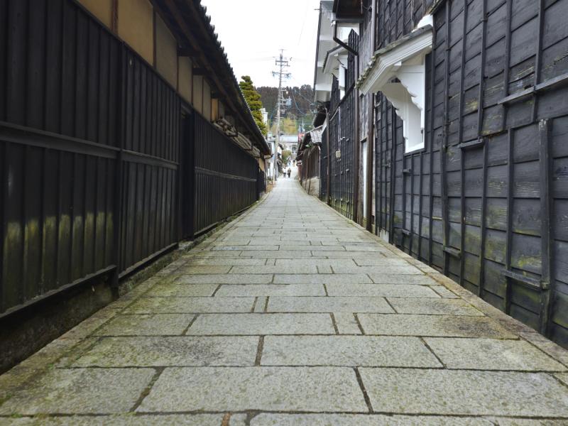 石畳が続く大正路地はフォトジェニック