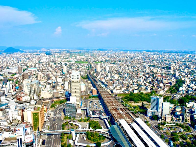 展望台から東方向は岐阜駅方向