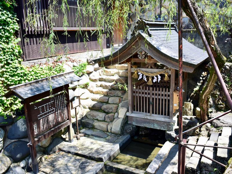 宗祇水は自慢の湧水