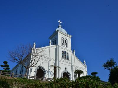 丘の上から天草の町を見守る大江教会