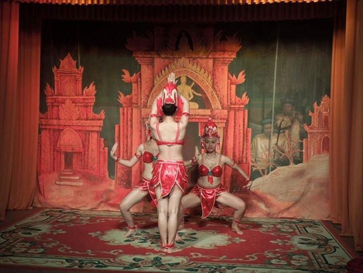 歴史は舞踊で受け継がれる