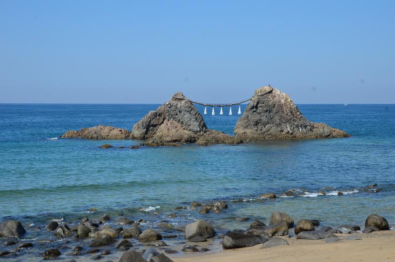 桜井二見ヶ浦の夫婦岩 観光・アクセス・営業時間・基本情報ガイド 福岡県 / 糸島・前原【トラベルコ】