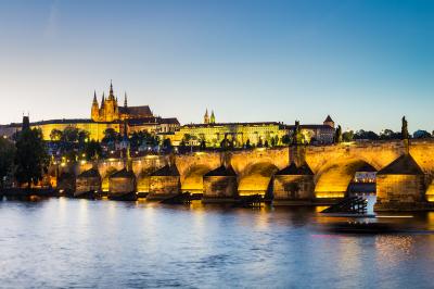 チェコ_カレル橋_遊び・体験_1