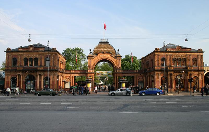 デンマーク_チボリ公園_遊び・体験_1