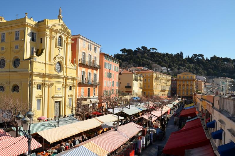 フランス_サレヤ広場_遊び・体験_1